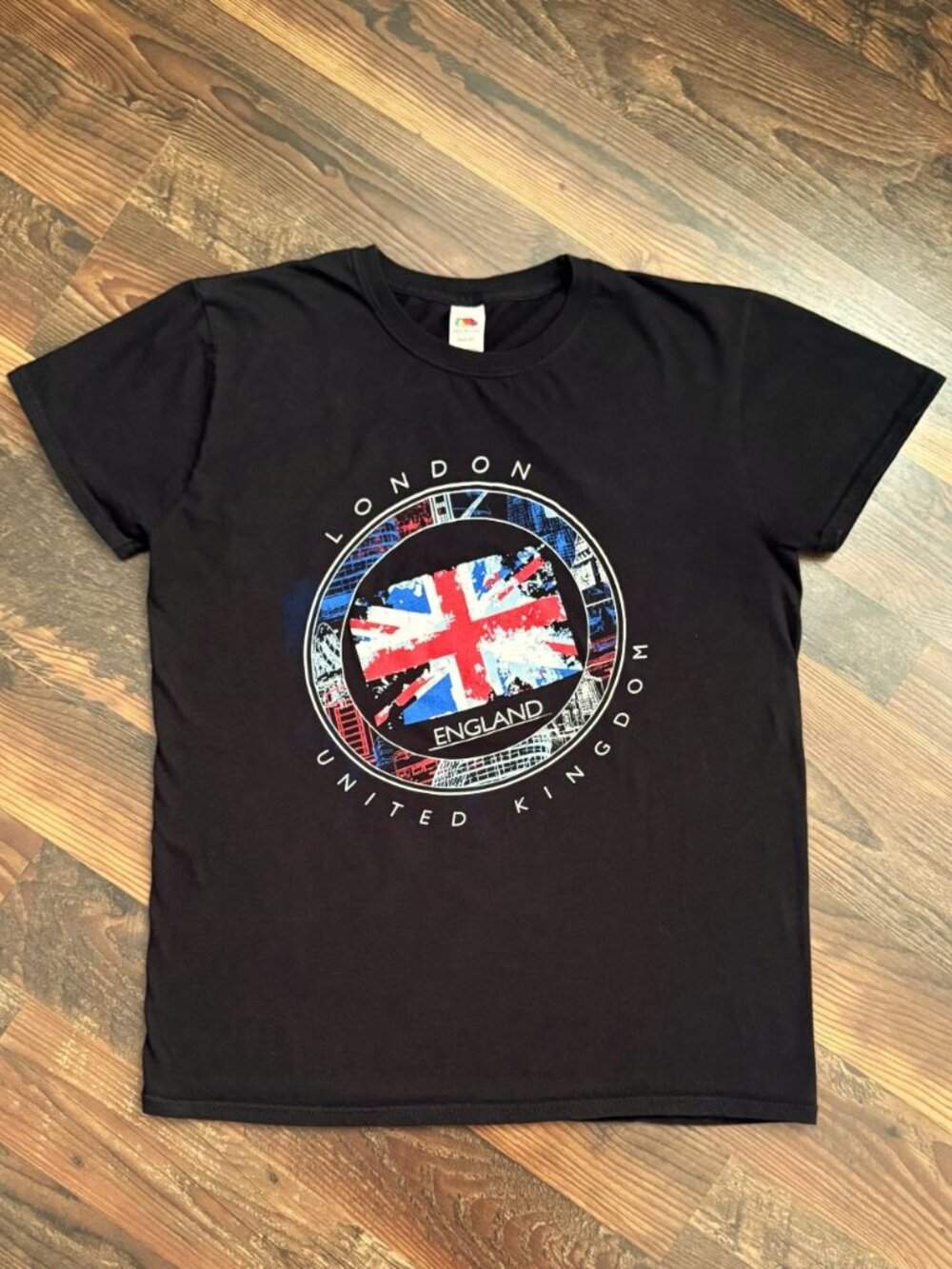 London, England - Union Jack Flag T-Shirt